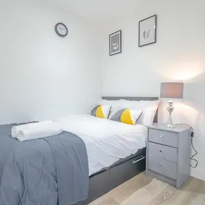 Apartment Modern Centre - Netflix, Wifi, Digital Tv, Sheffield