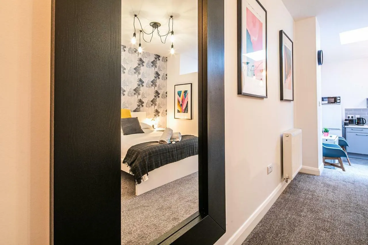 Vouspace @ The Bank Apartment Sheffield United Kingdom